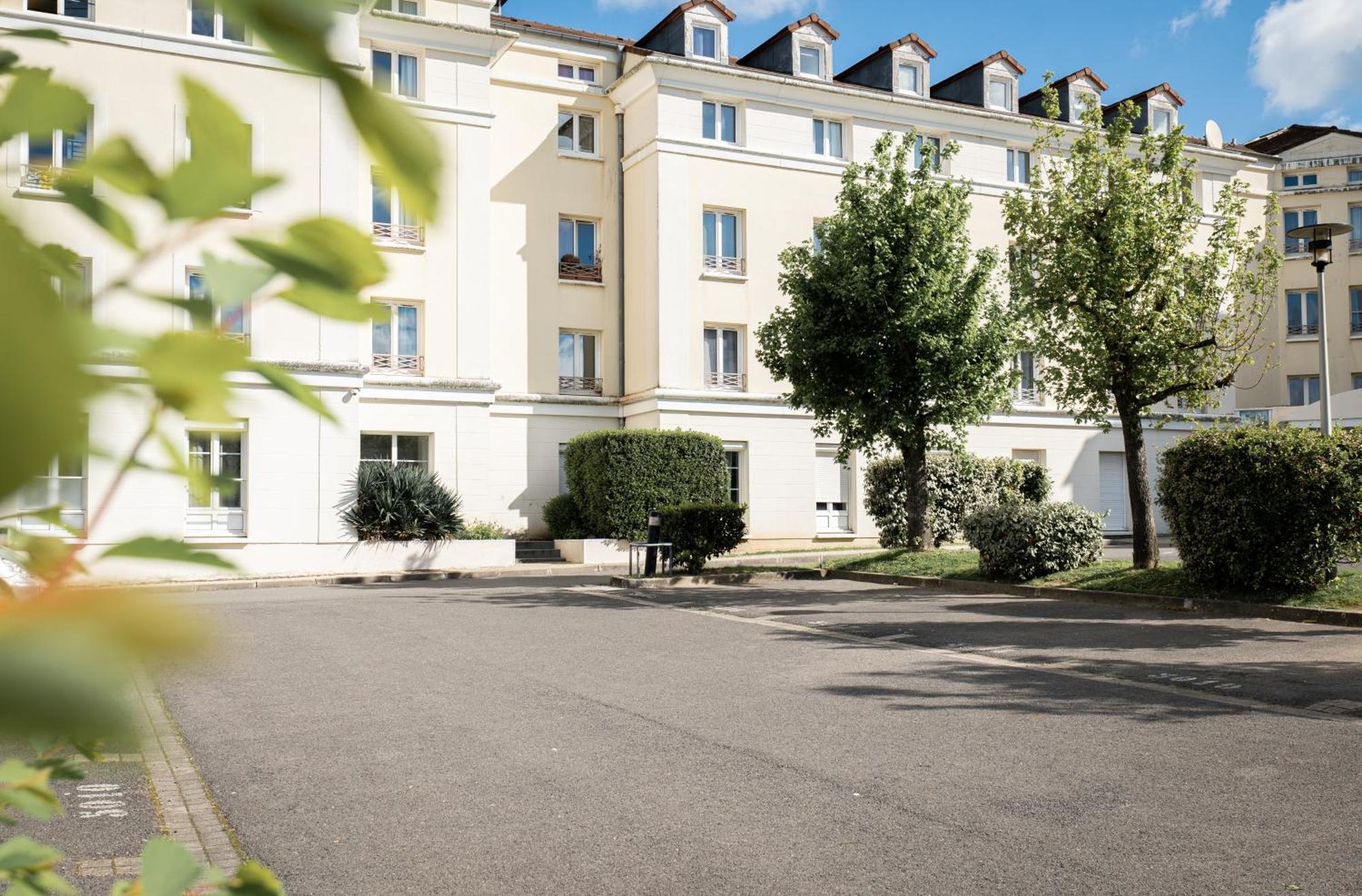 ביוסי-סיינט-ג'ורג' Cosy Appartement - 4 Personnes - Disneyland & Paris מראה חיצוני תמונה